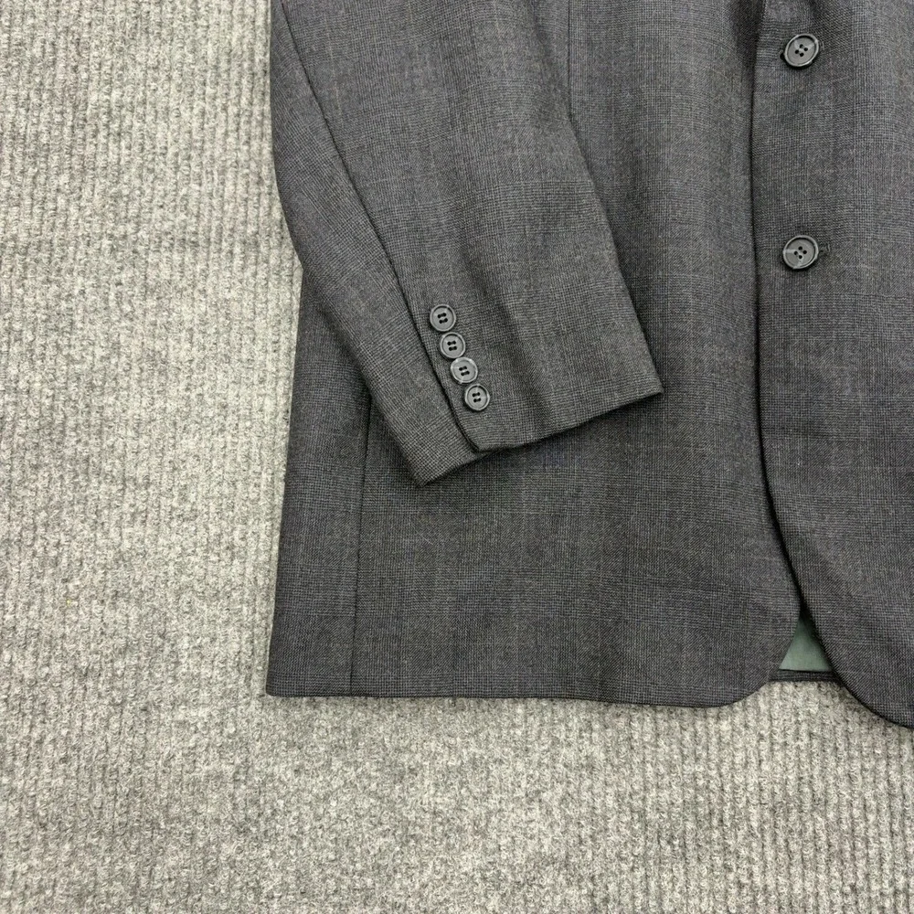 Savile Row pit 23